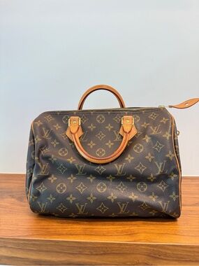 Louis Vuitton Monogram Speedy Handbag 30 - Brown/Tan
